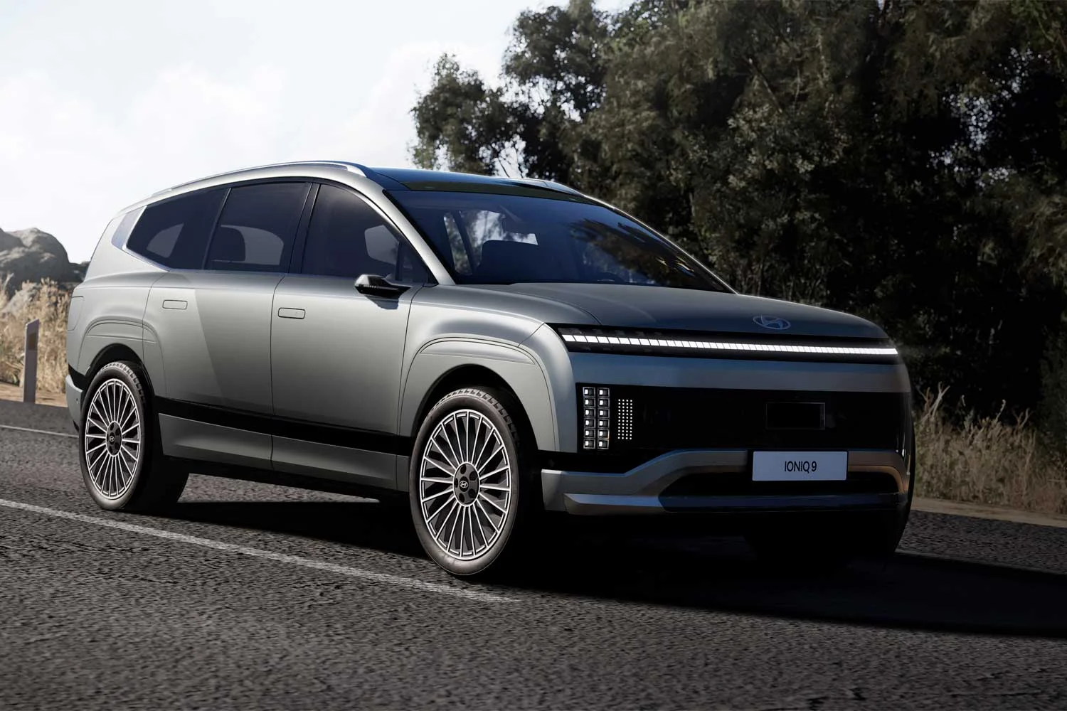 2025-Hyundai-Ioniq-9-Exterior-008-Front-Three-Quarters.webp