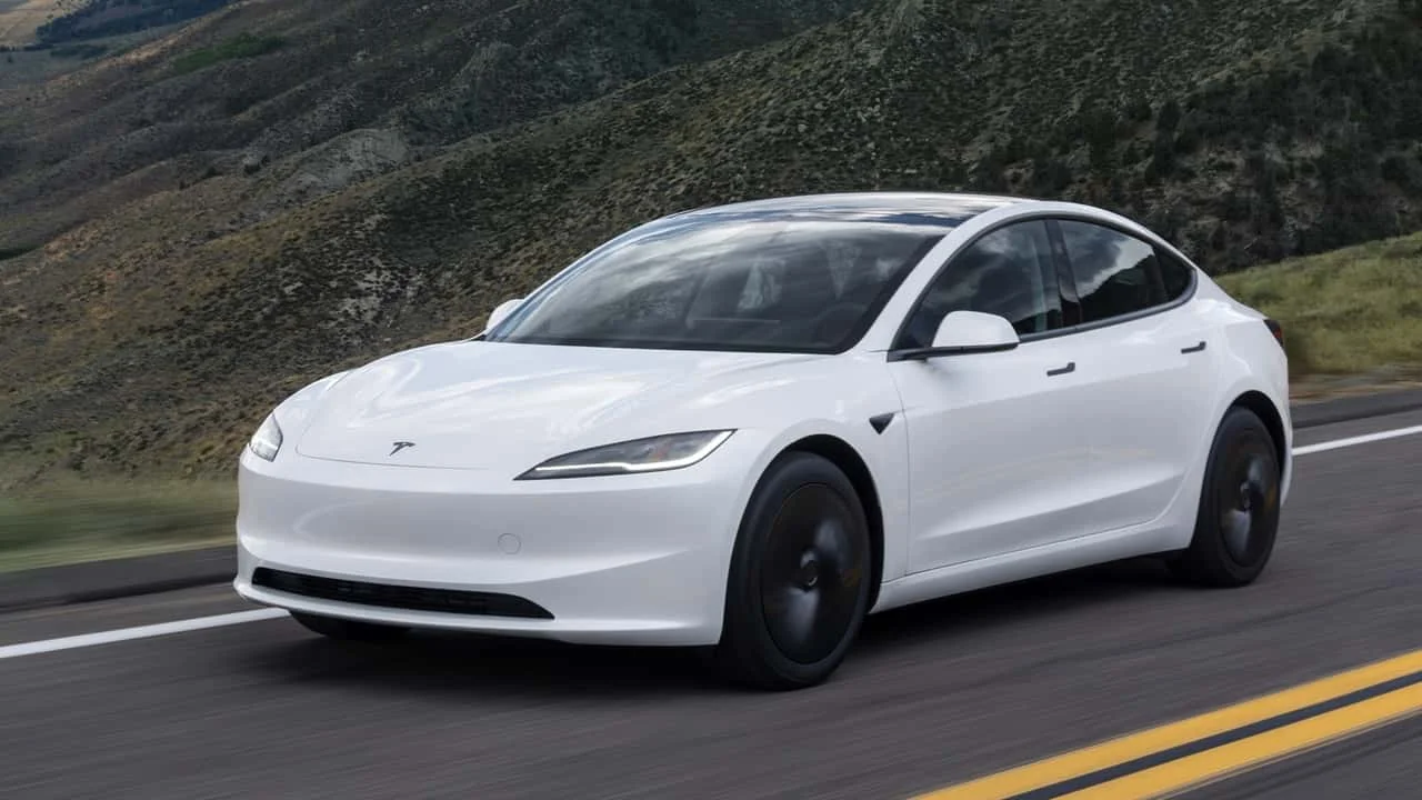 tesla-model-3-standard-2026.webp