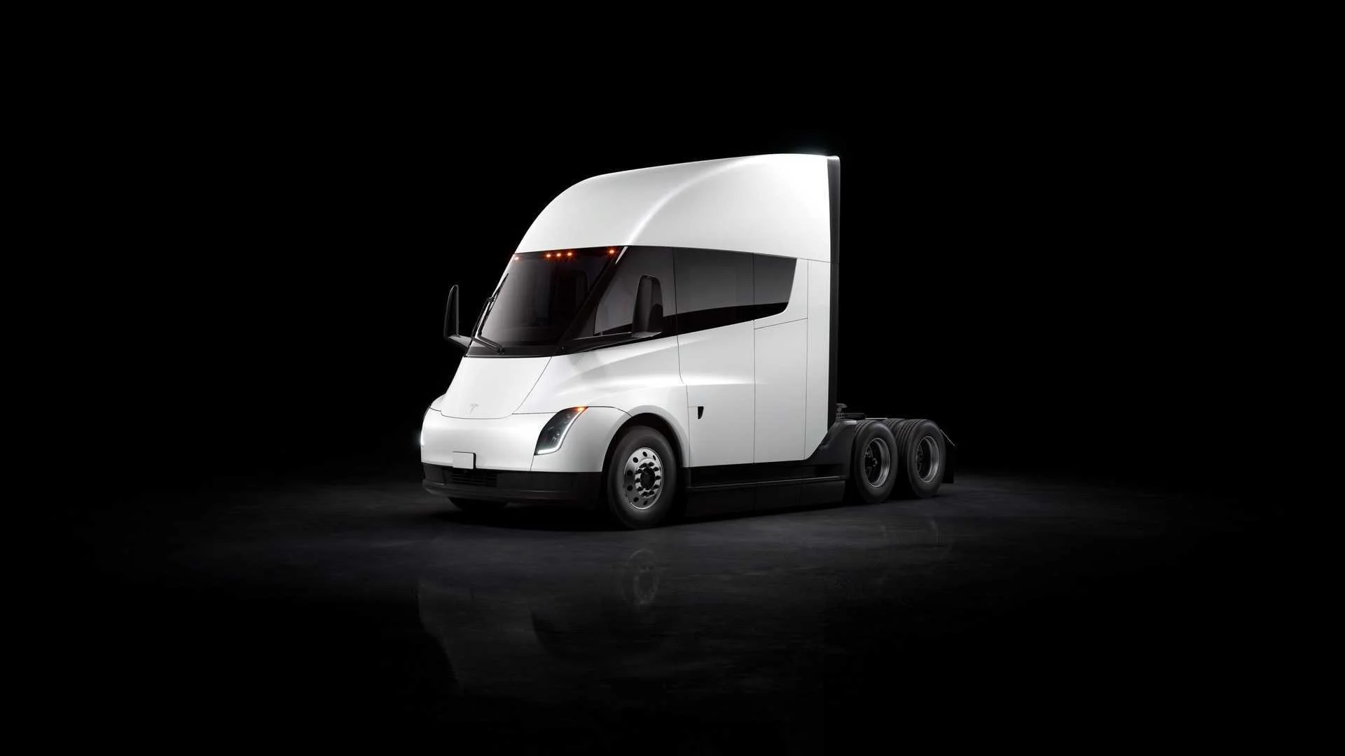 tesla-semi-updated-photos (2).webp