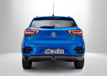 b_2024-mg-zs-ev-156-ps-luxury-4x2-18.webp
