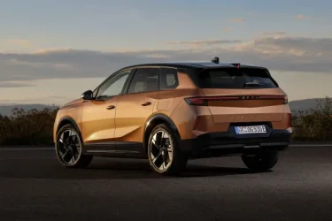 b_2025-opel-grandland-elektrik-210-hp-gs-4x2-2.webp