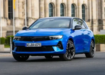 b_2024-opel-astra-elektrik-156-hp-ultimate-4x2-1.webp