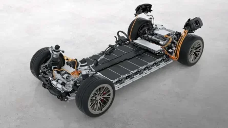 porsche-cayenne-electric-chassis-mit-batterie-und-antrieb.webp porsche-cayenne-electric-chassis-mit-batterie-und-antrieb.webp
