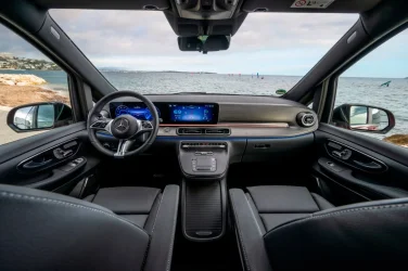 mercedes-clase-v-eqv-2024-3.webp mercedes-clase-v-eqv-2024-3.webp