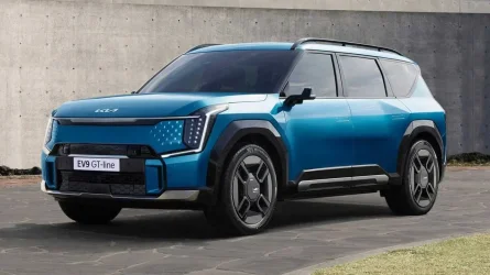 2024-kia-ev9-gt-line-exterior-front-three-quarter-view.webp 2024-kia-ev9-gt-line-exterior-front-three-quarter-view.webp