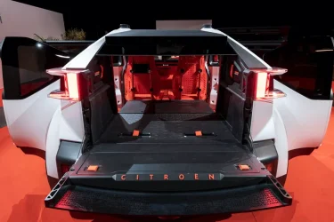 009_Citroën-oli.webp