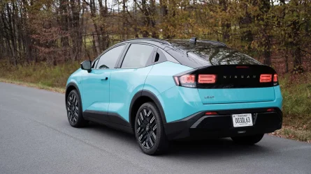 2026-nissan-leaf (1).webp