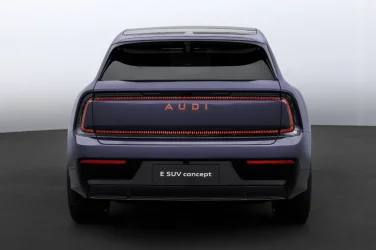 audi-e-suv-cropped-1400x933.webp