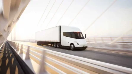 tesla-semi-updated-photos (1).webp