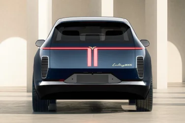 lac-hong-800s-rear-1400x933.webp