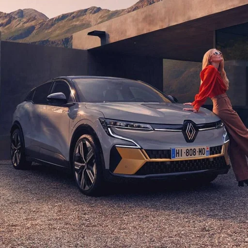 Megane E-Tech Iconic - 2024